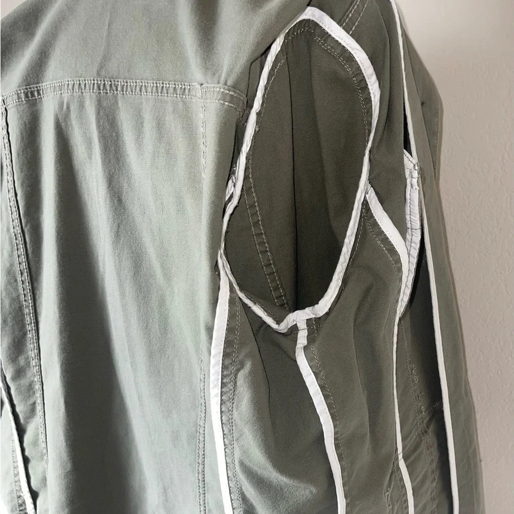 Chicos Platinum Olive green - Picture 9 of 10